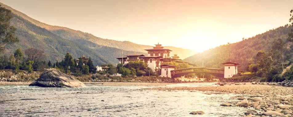 Sunset at Punakha Dzong 