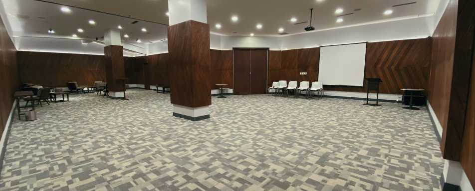 Atix Hotel- 24