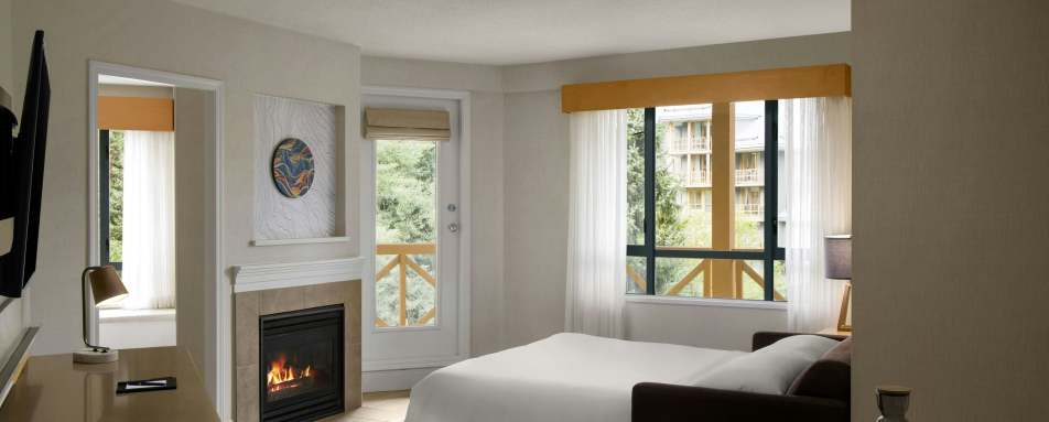 Delta Whistler Village Suites- 8