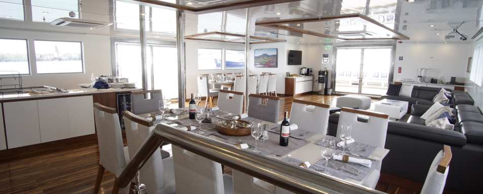 Infinity Yacht