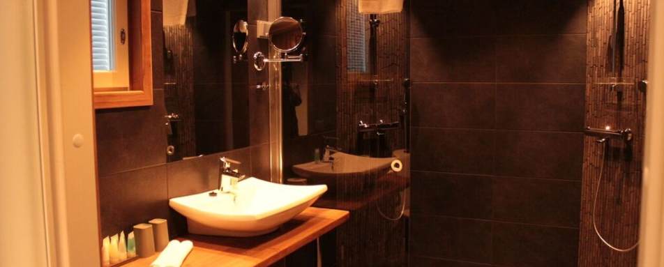 Junior Suite Bathroom - Beana Laponia