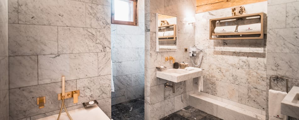 Bathroom - 4 