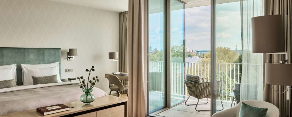 The Fontenay- 49