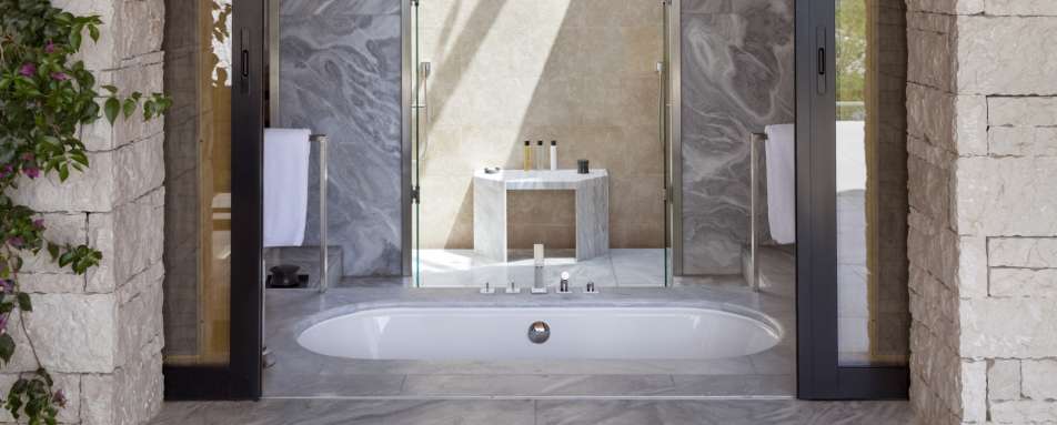 Pavilion sunken bath - Amanzoe