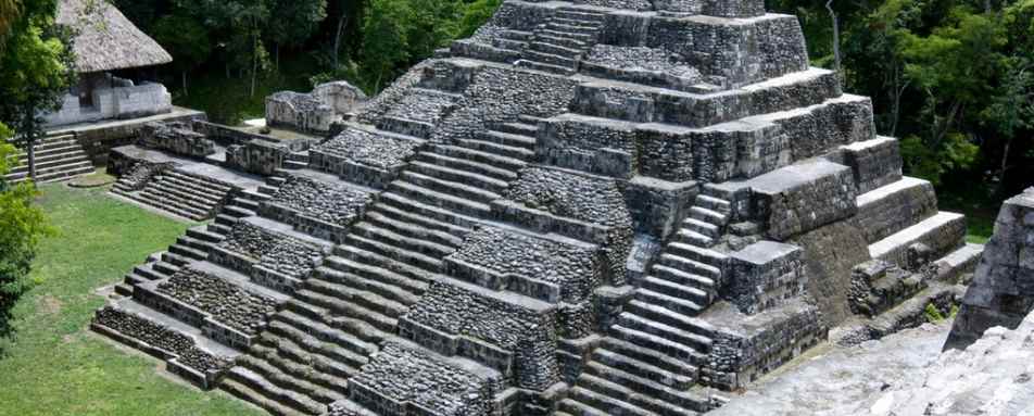 Full day Yaxha and Topoxte