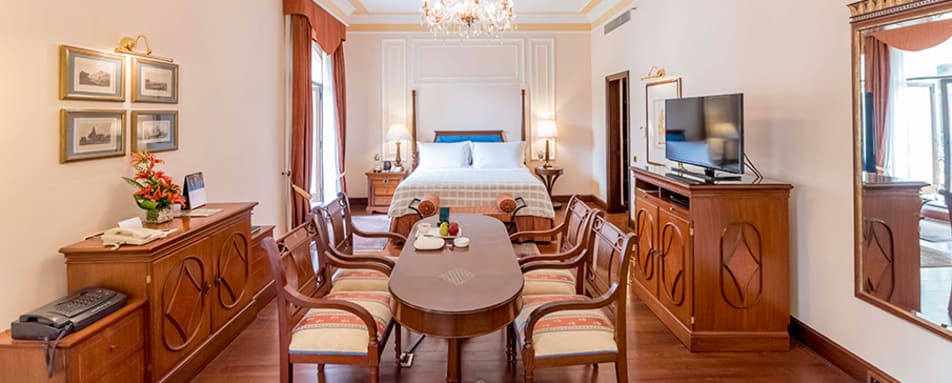The Oberoi Grand- 17