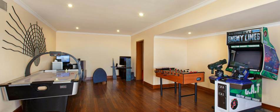 The Oberoi Cecil- 23