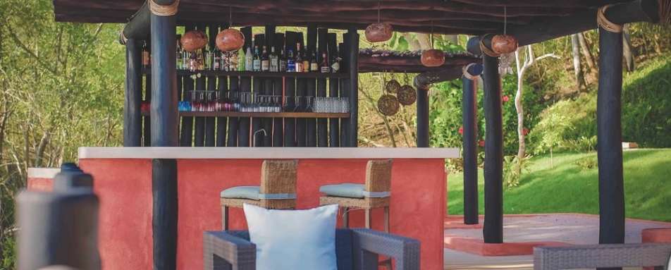 Outdoor Bar 