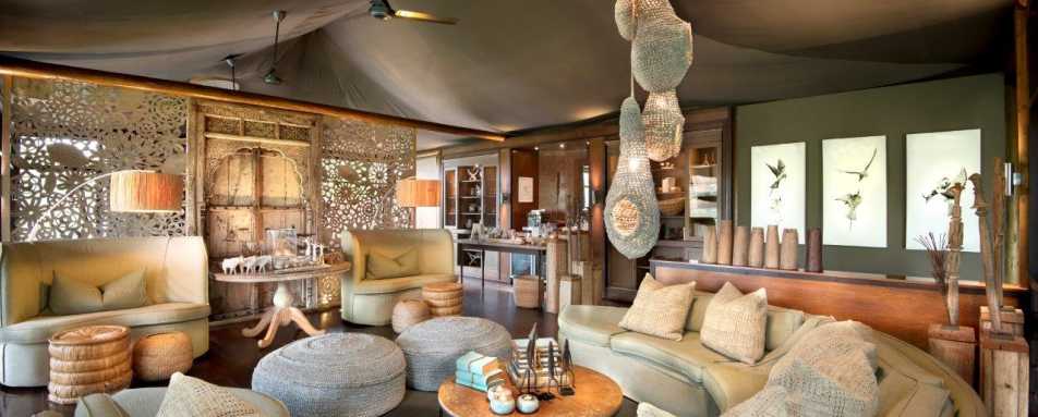 Main Lounge  