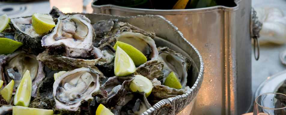 Oyster Box- 64
