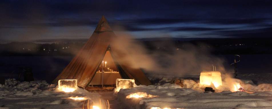 Ice dining at Treehotel