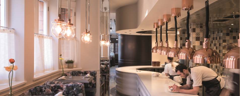 Hotel Restaurant 