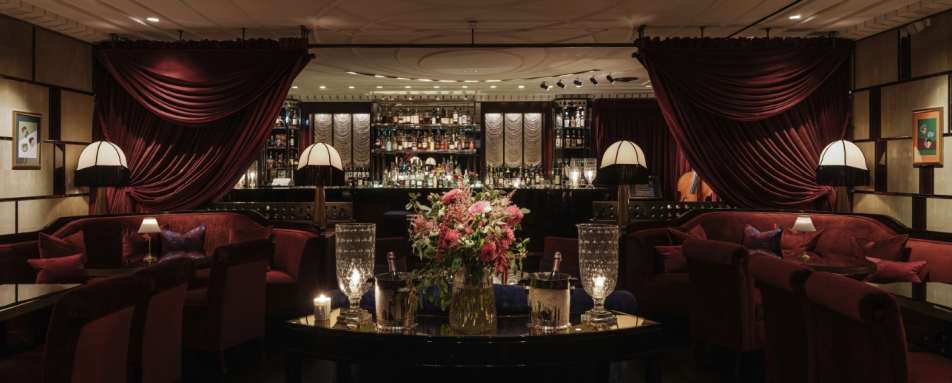 Corinthia - Velvet 