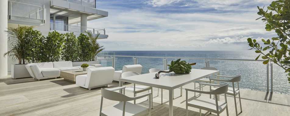 Four Seasons Hotel at The Surf Club- 52