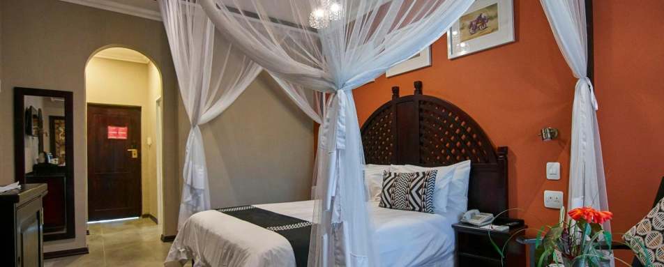 Victoria Falls Hotel- 17