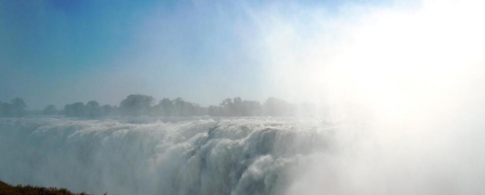 "The smoke that thunders", Victoria Falls - Zimbabwe in style