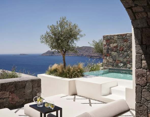 Canaves Oia Suites