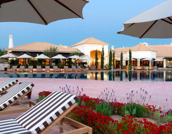 Pine Cliffs Resort
