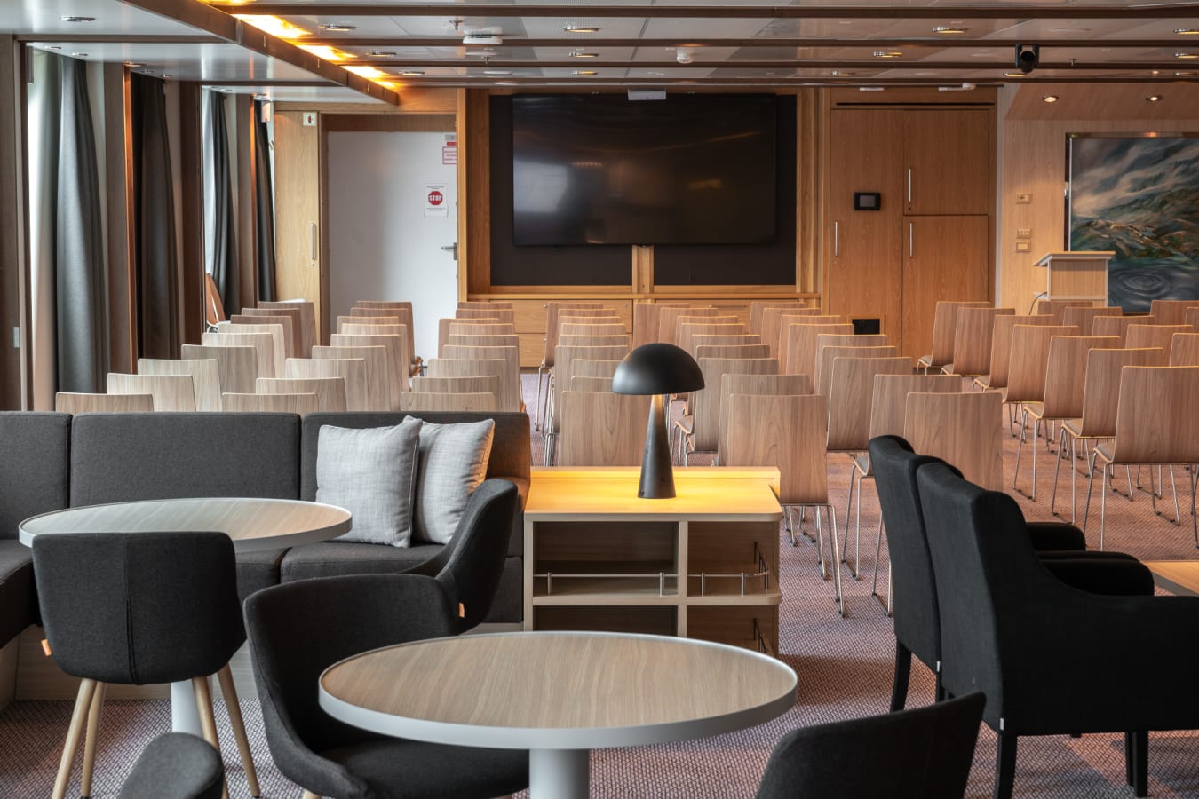 Lecture Hall 