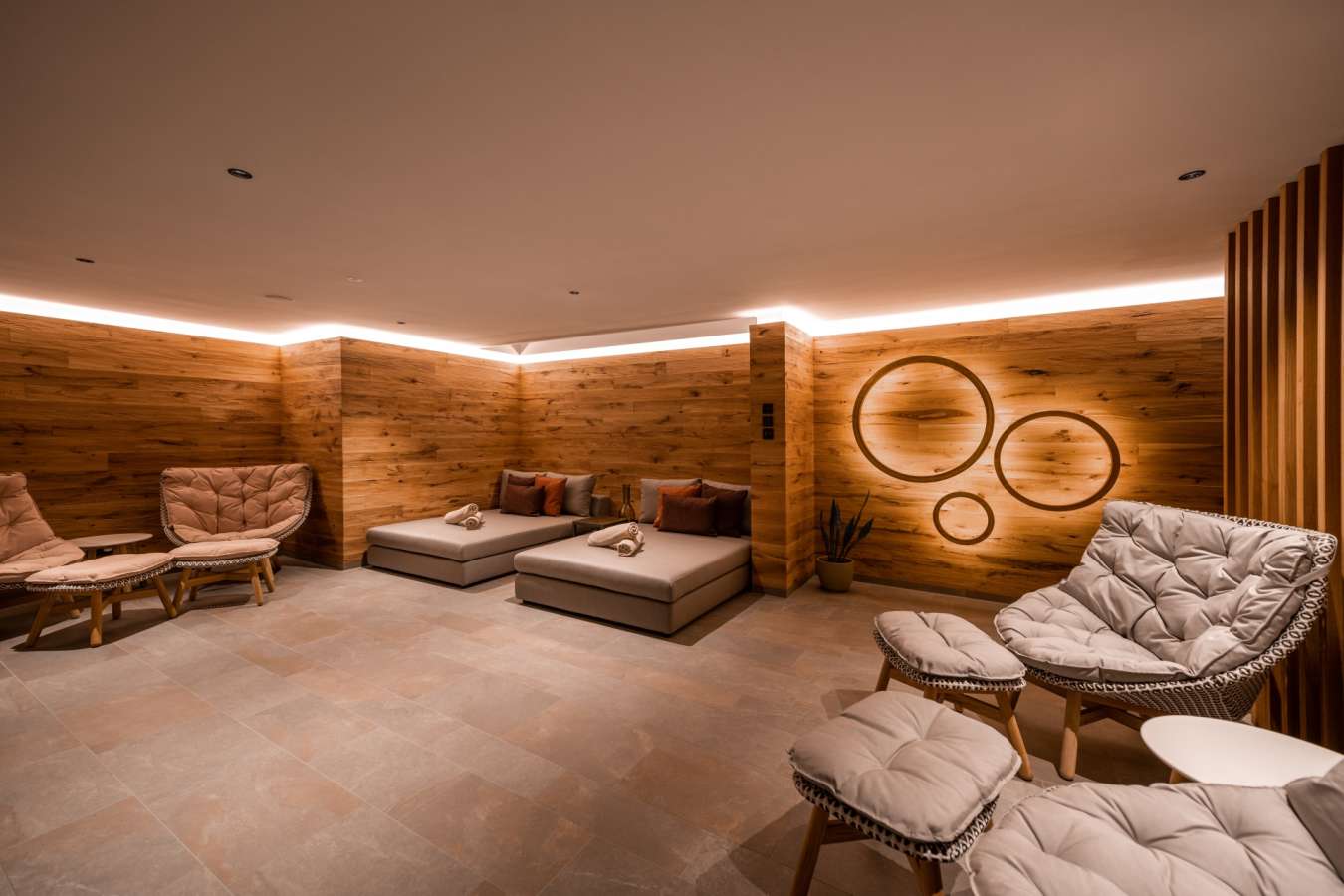 Arla Grand Alpine Home