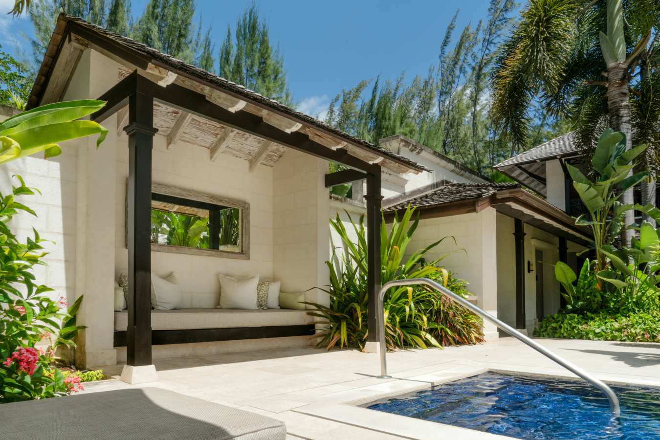 Coral Reef Club- 55