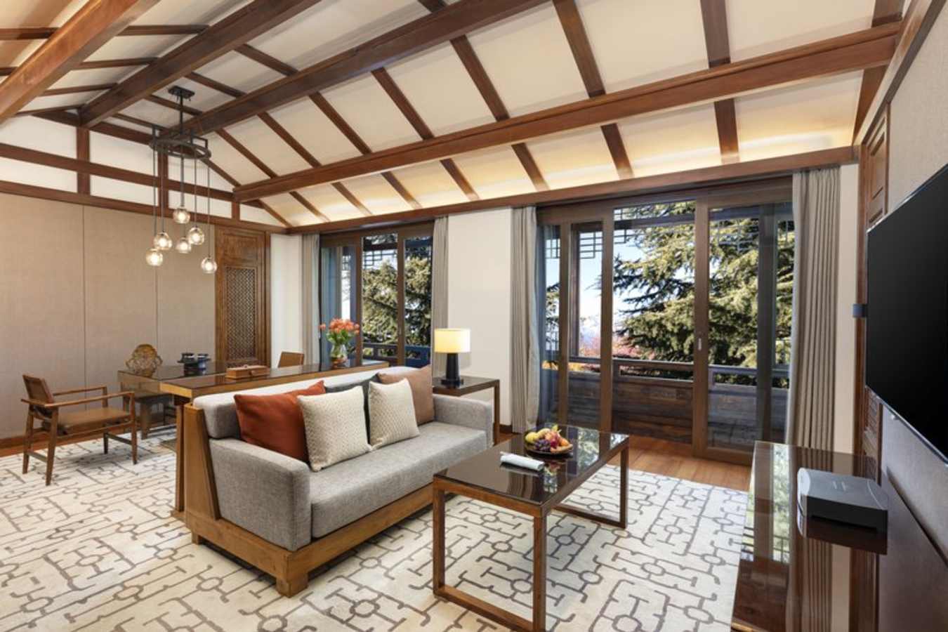 Intercontinental Lijiang Ancient Town Resort- 136