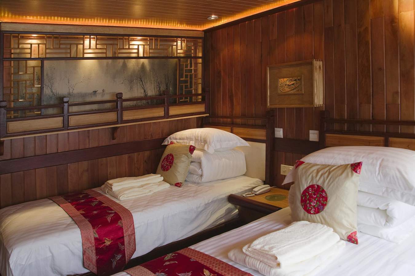 Boat Room  - Li An Lodge 