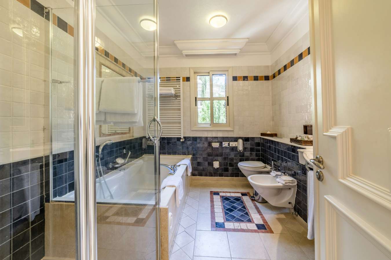Columbia Beach Resort- 60