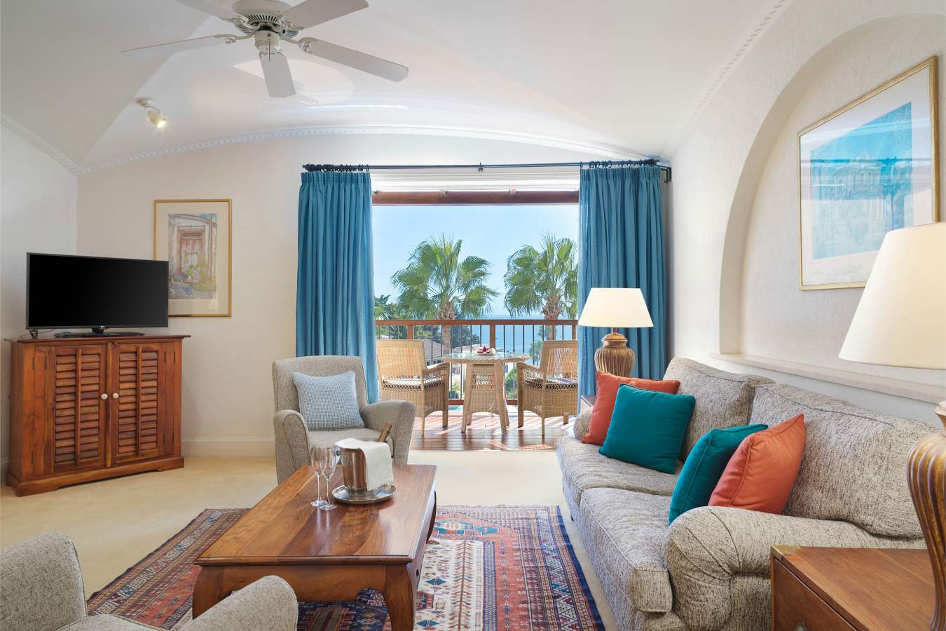 Columbia Beach Resort- 86