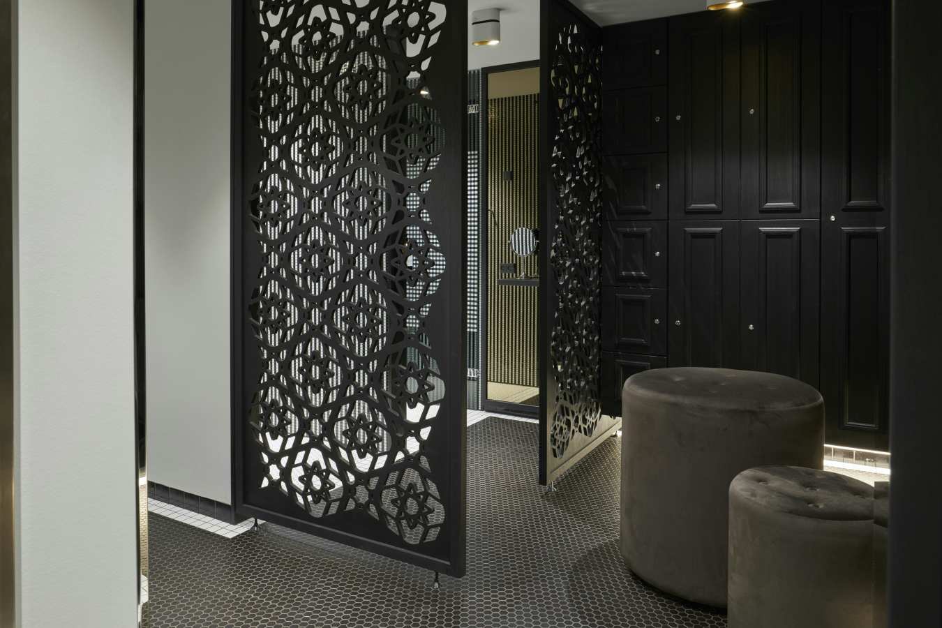 Hotel Nimb- 86