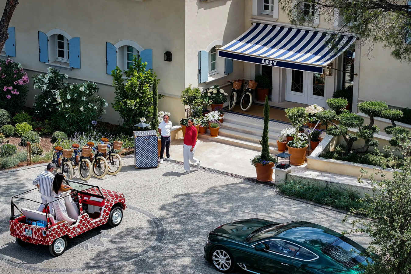 AREV St. Tropez- 32