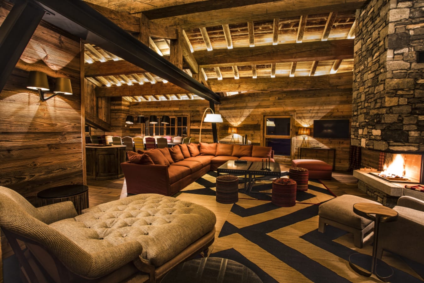 Lounge overview 