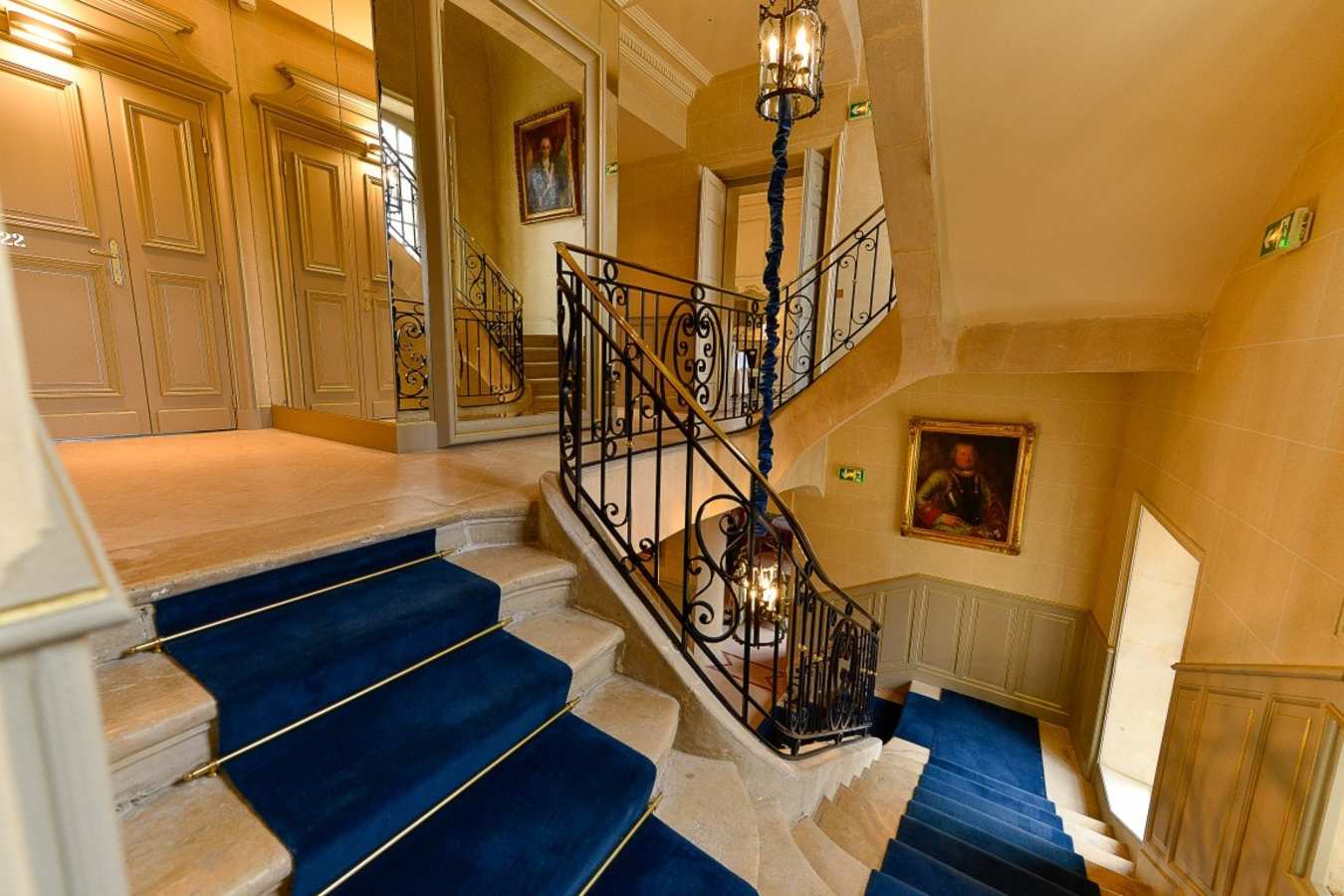 Chateau d'Audrieu- 48