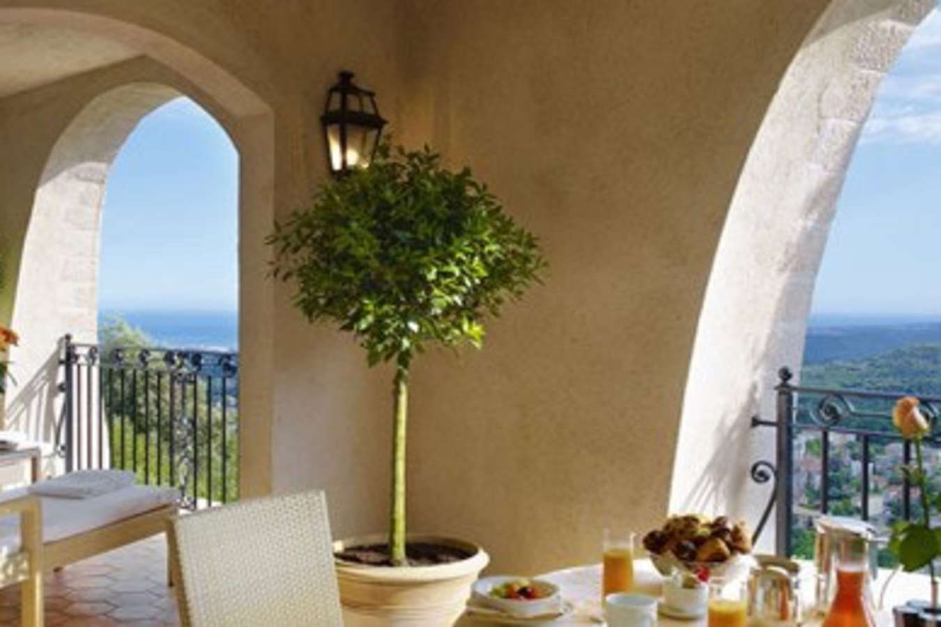 Chateau Saint-Martin and Spa- 55
