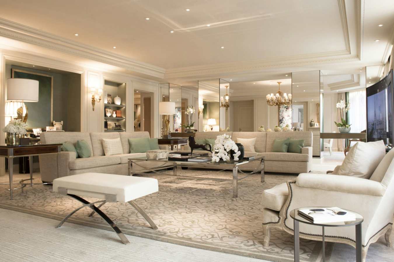 Four Seasons Hotel George V- 19
