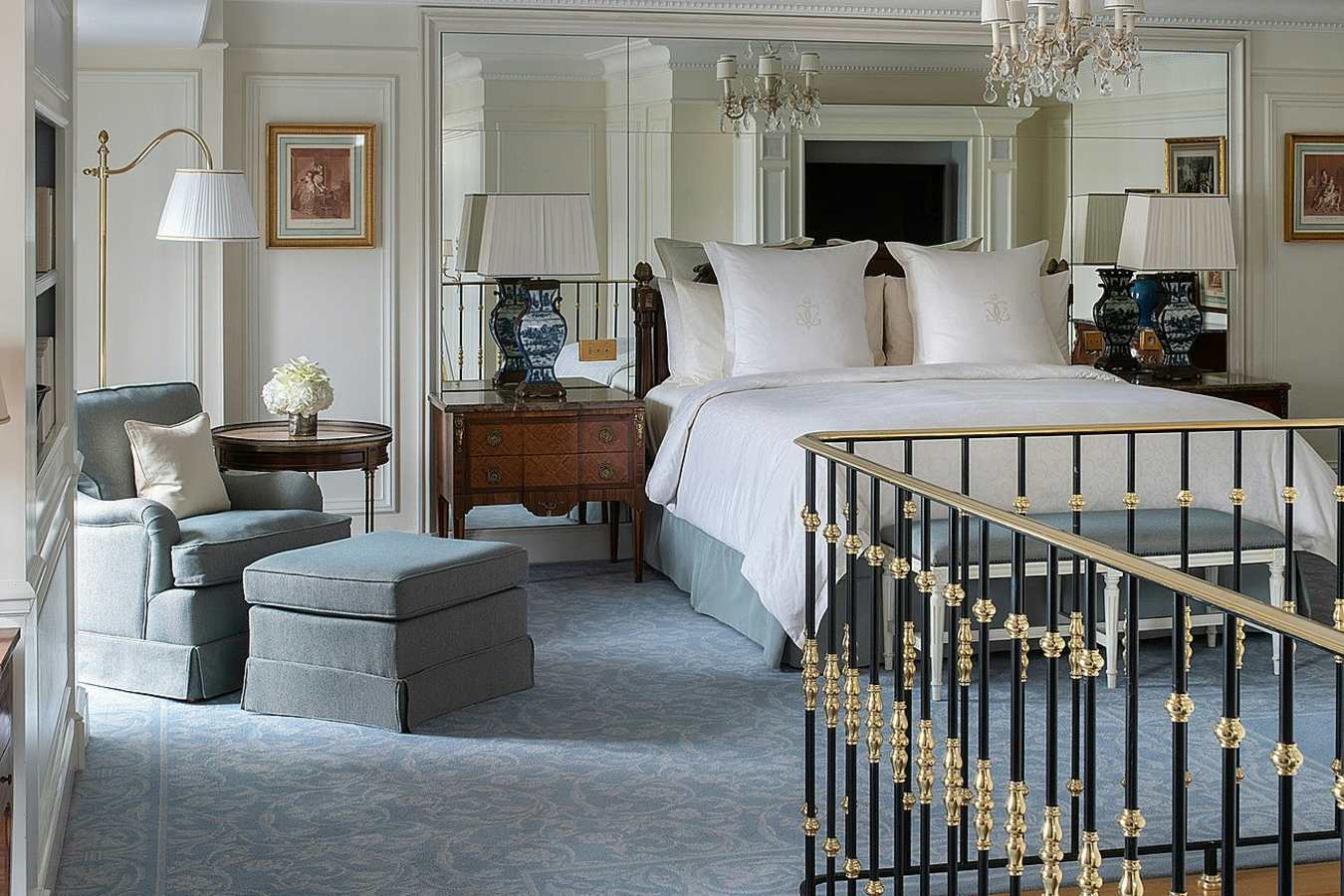 Four Seasons Hotel George V- 23