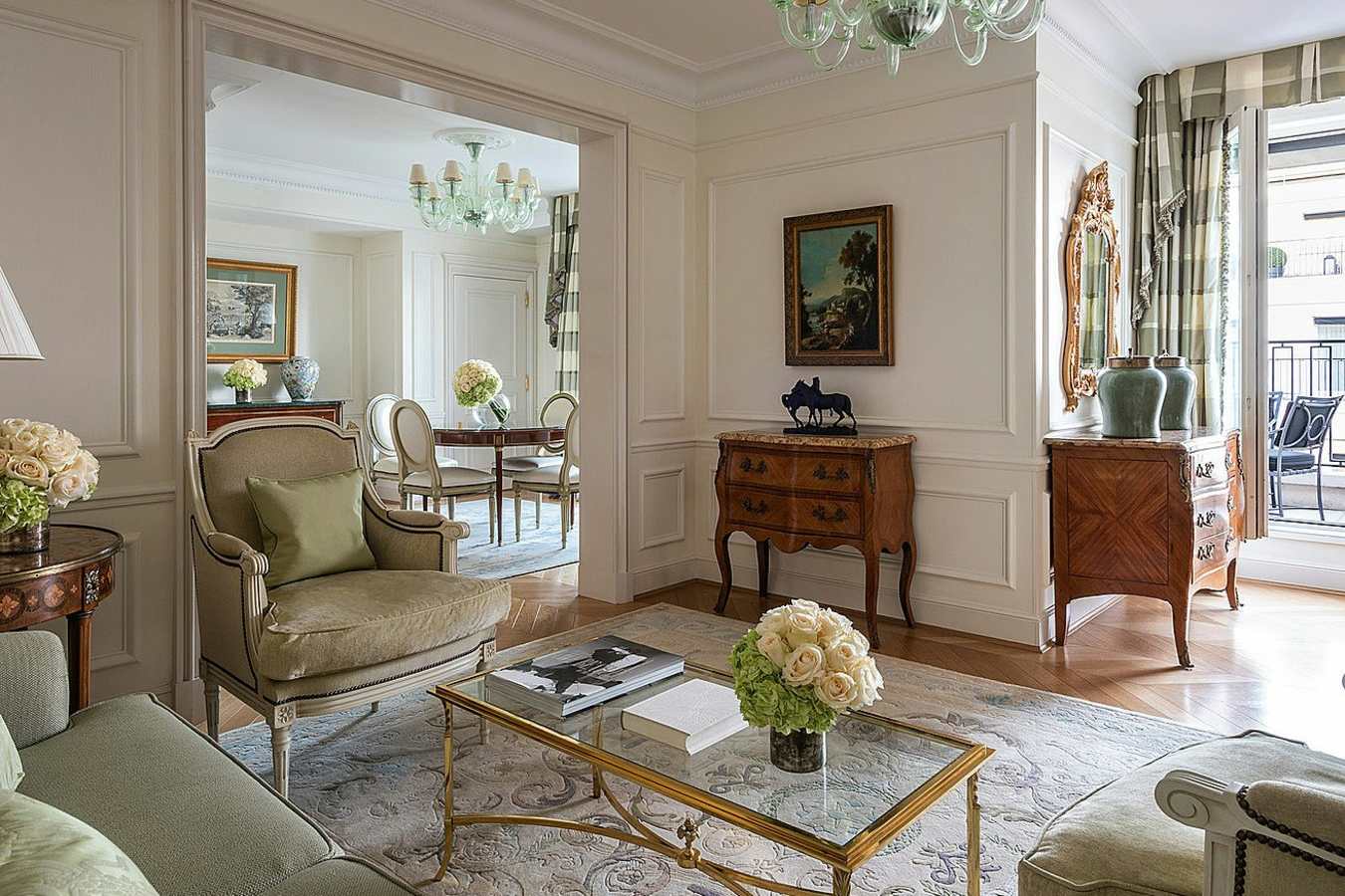Four Seasons Hotel George V- 45