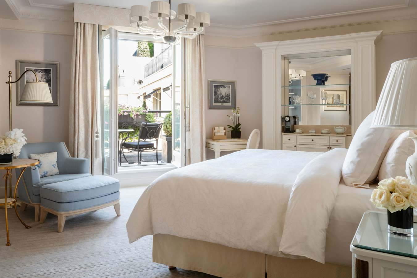 Four Seasons Hotel George V- 38