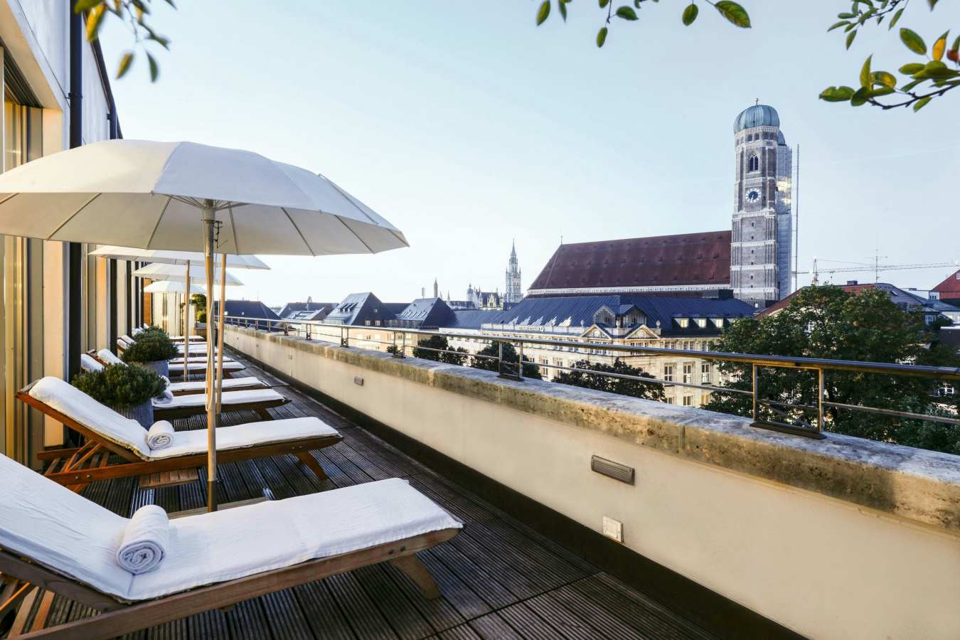 Bayerischer Hof Munchen- 63