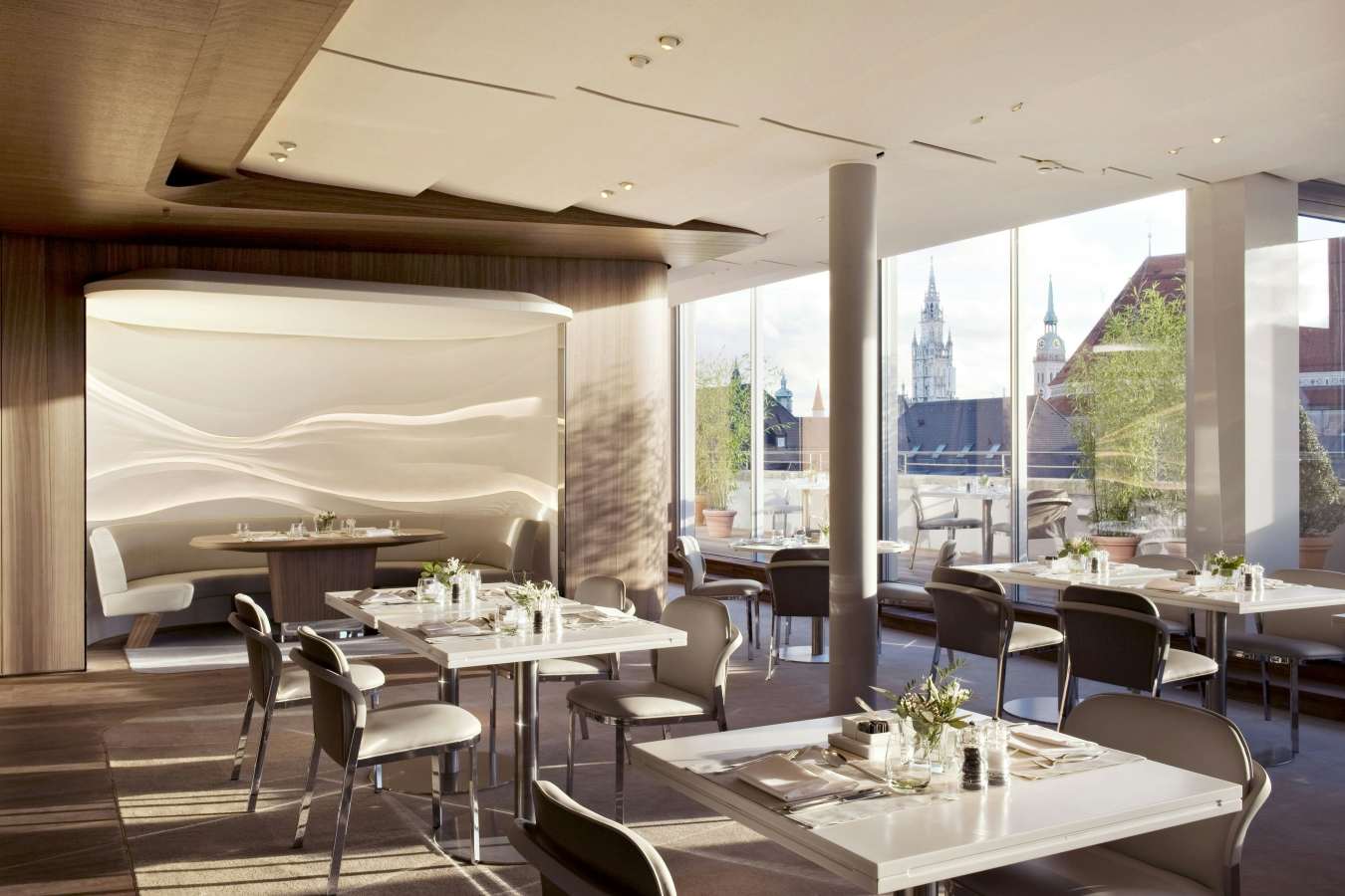 Bayerischer Hof Munchen- 53