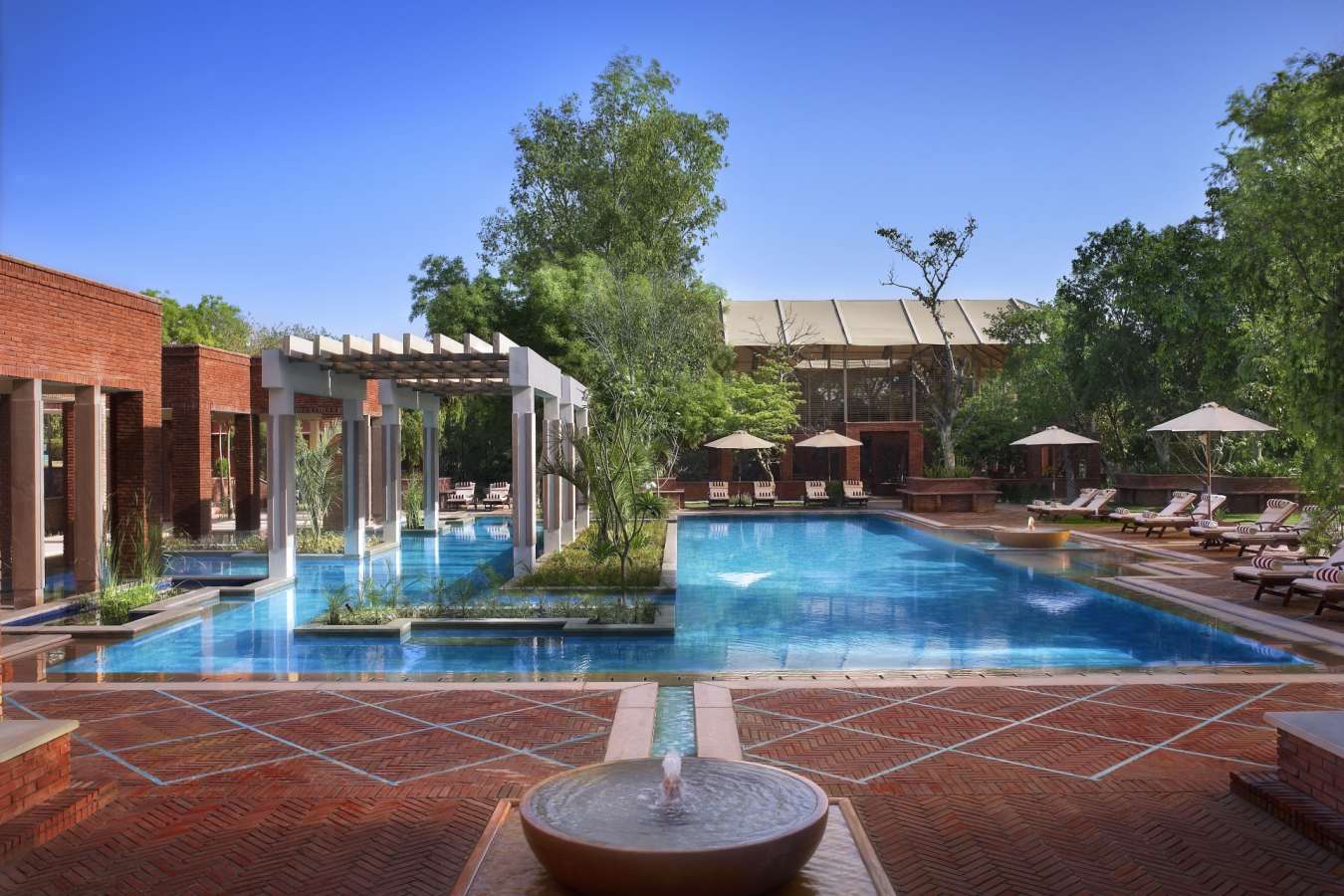 The Royal Spa Pool - ITC Mughal Agra