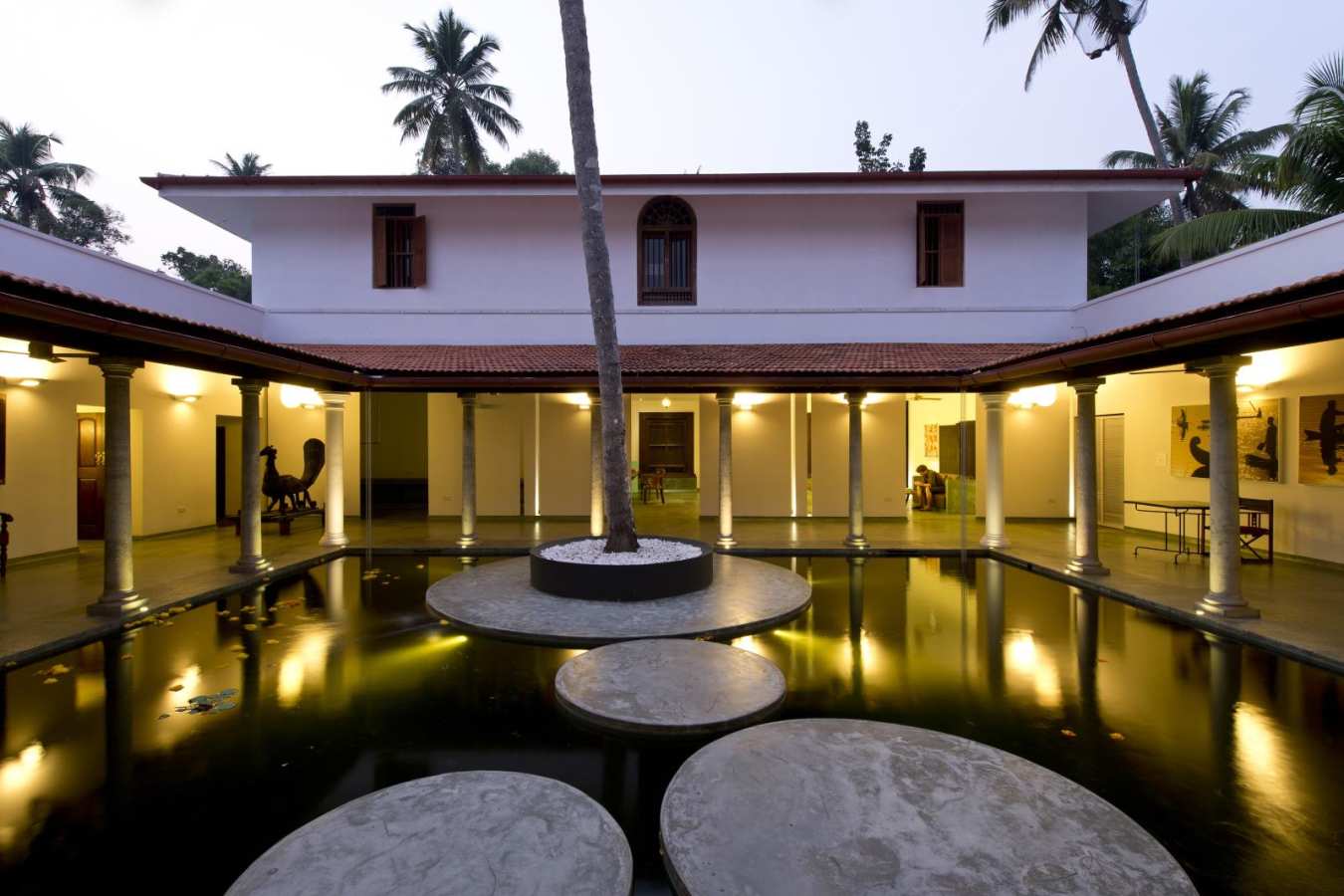 Courtyard & Pool - Purity