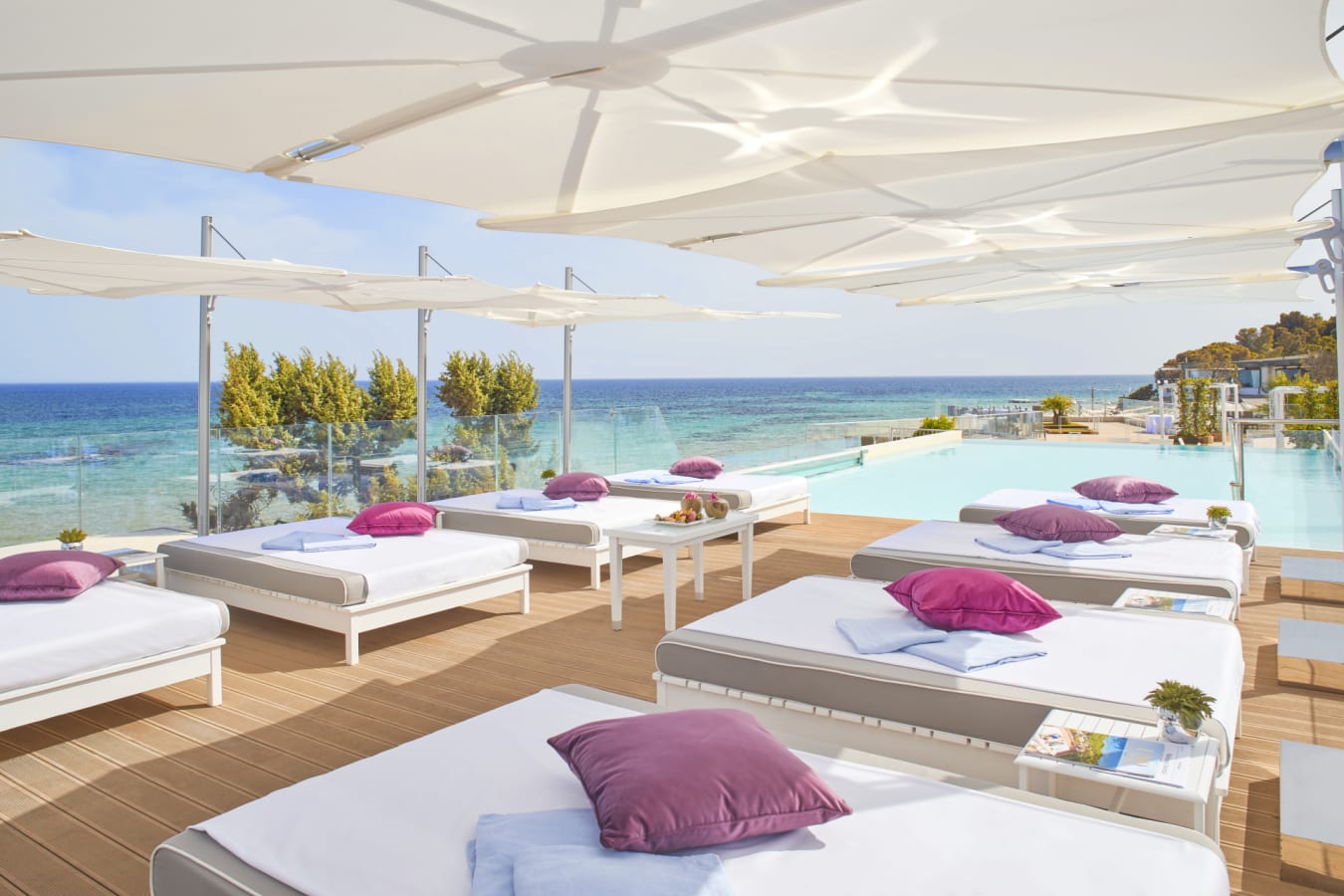 Infinity Pool 