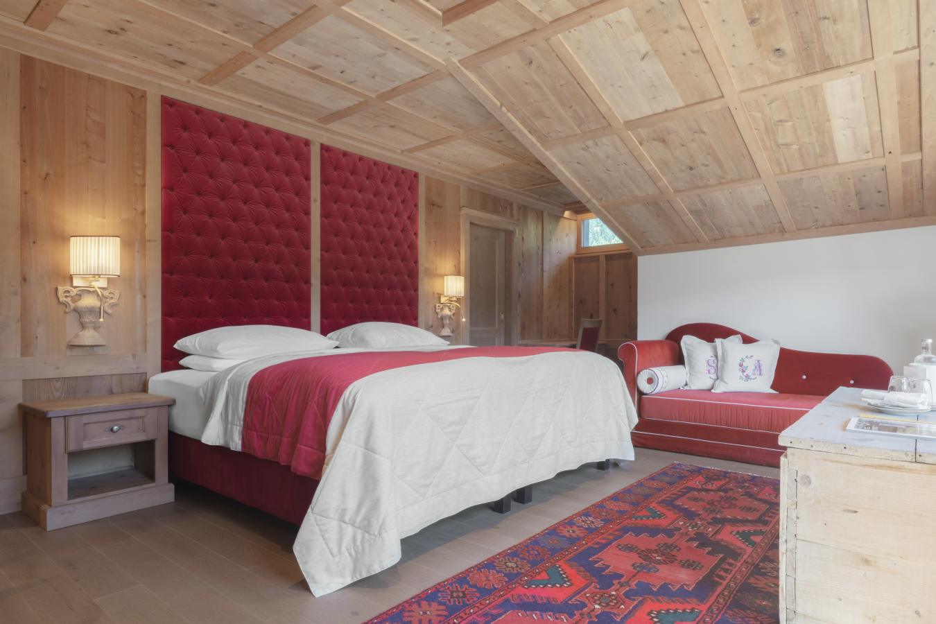 Hotel La Perla- 60