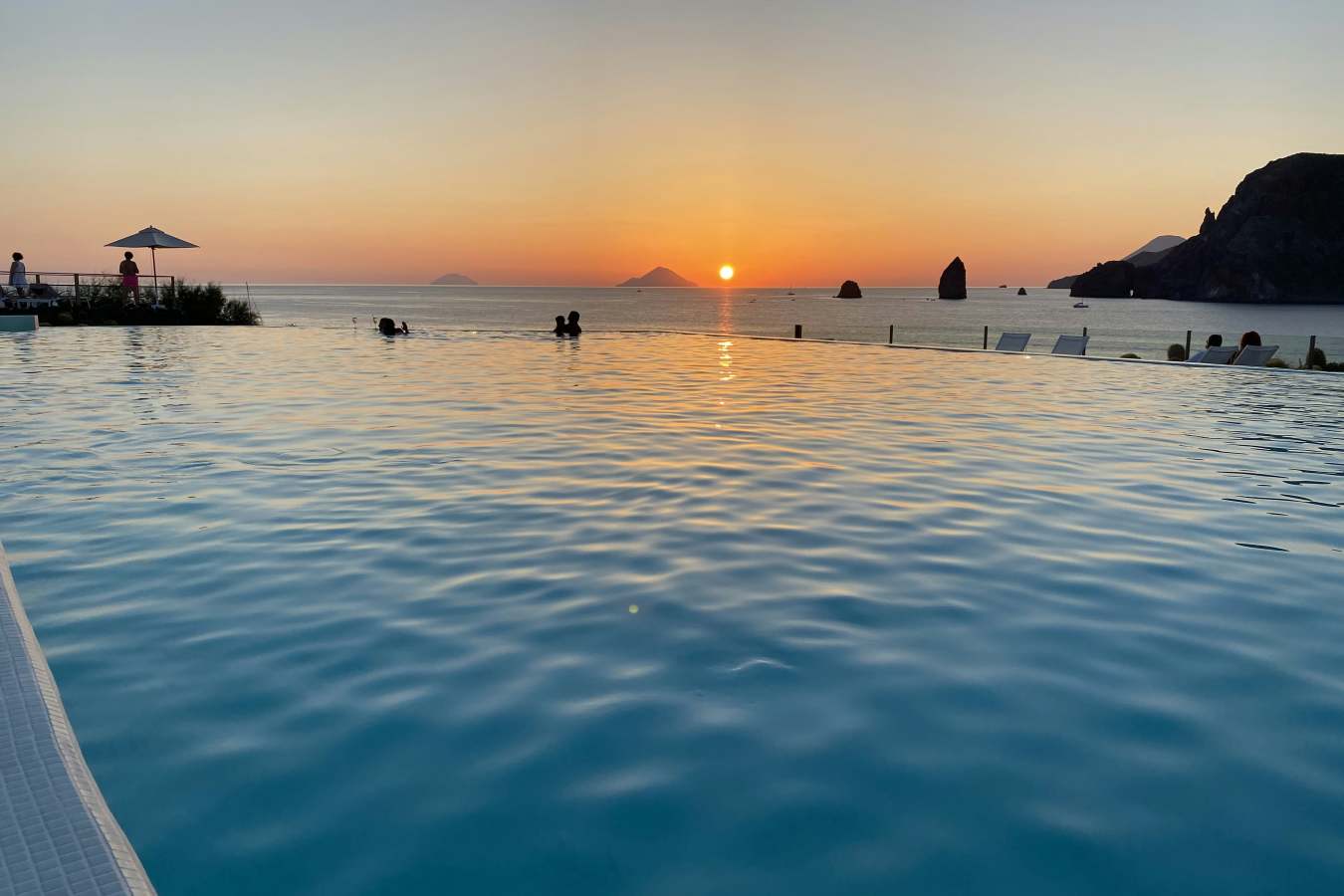 Therasia Resort- 25