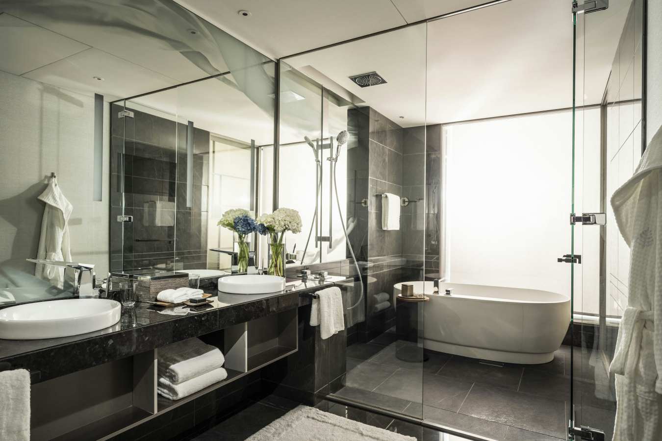Four Seasons Otemachi- 22