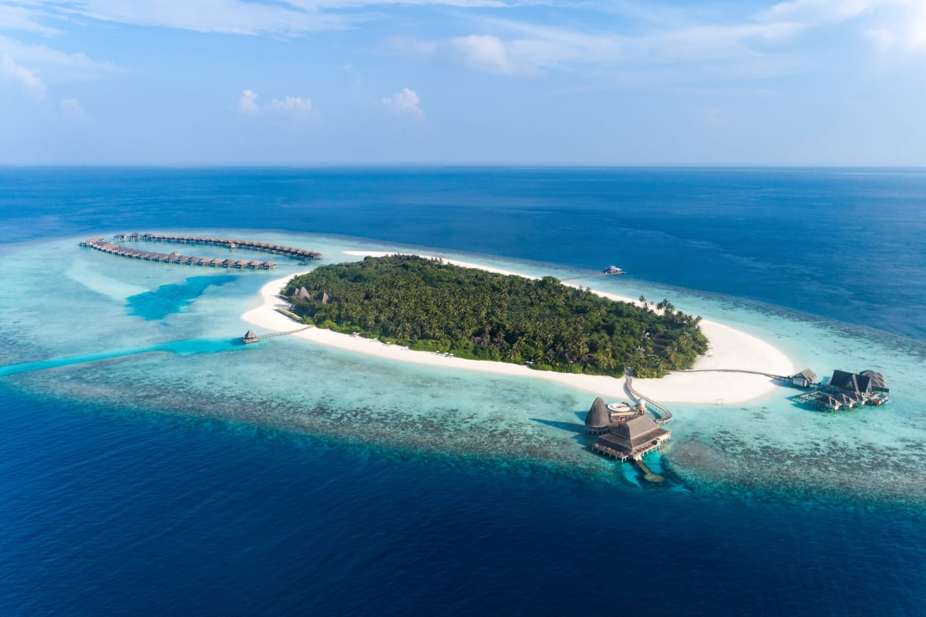 Anantara Kihavah Island Aerial Hero Image  