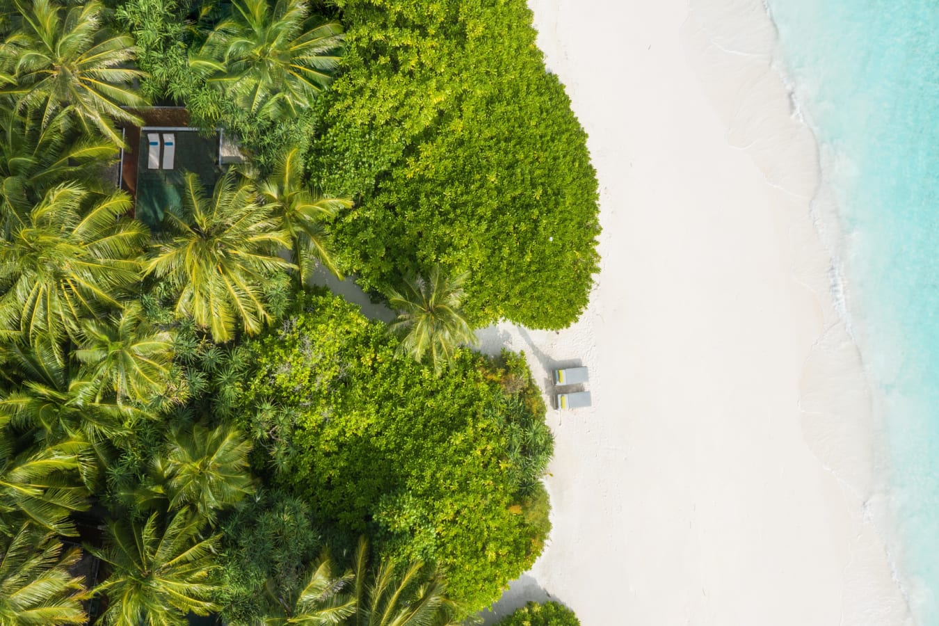 ExteriorViewBeachPoolVillaPrivateBeach 