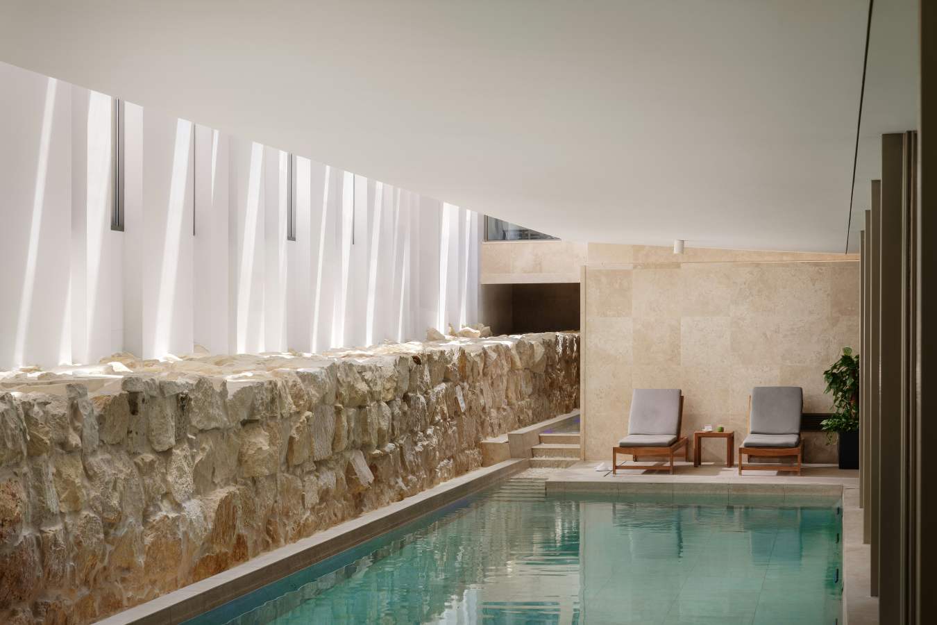 The Phoenicia- 32