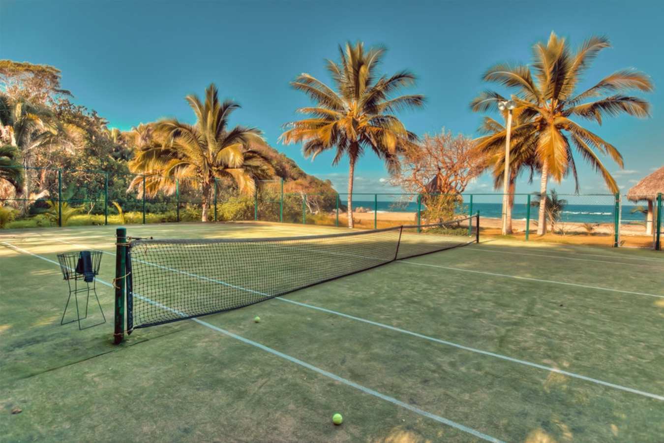 Tennis Court 